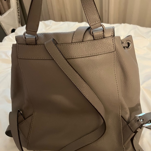 MK backpack - Picture 3 of 4